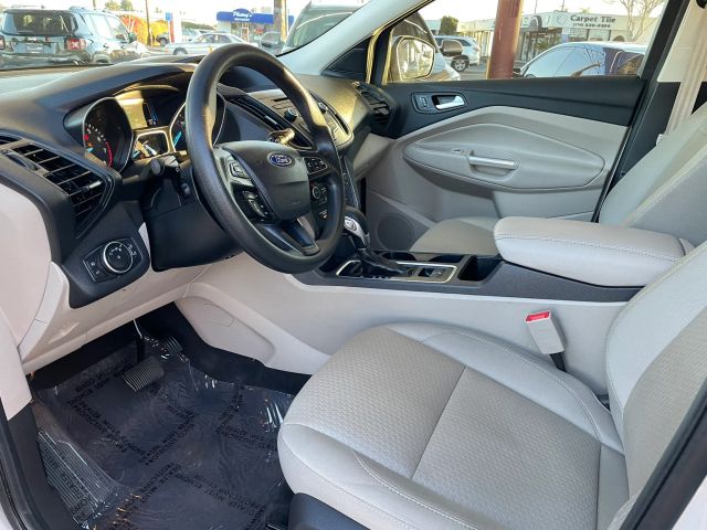 2018 FORD ESCAPE SE SPORT UTILITY 4D