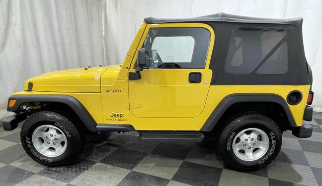USED JEEP WRANGLER 2003 for sale in Bensenville, IL | The Eclectic Garage