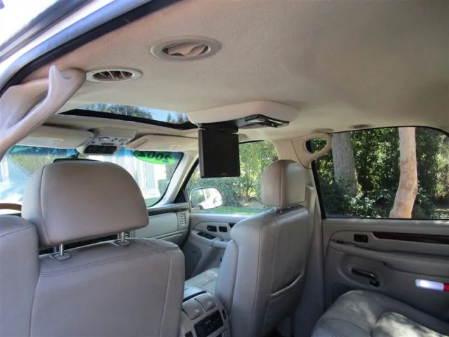 2002 CADILLAC ESCALADE SPORT UTILITY 4D