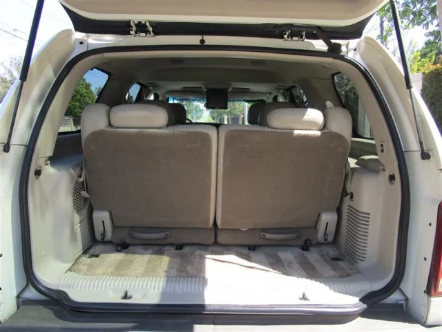 2002 CADILLAC ESCALADE SPORT UTILITY 4D