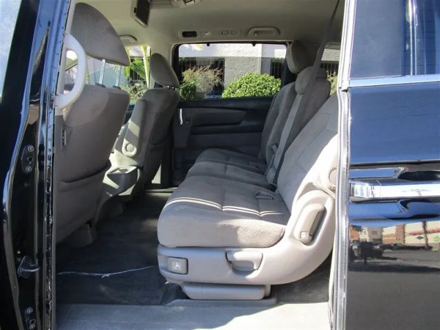 2017 HONDA ODYSSEY SE MINIVAN 4D