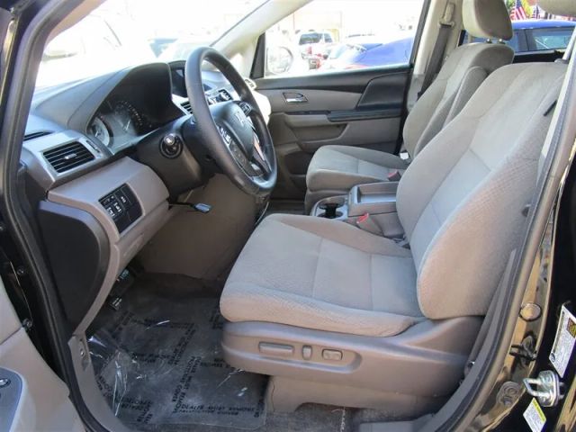 2017 HONDA ODYSSEY SE MINIVAN 4D
