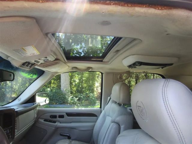 2002 CADILLAC ESCALADE SPORT UTILITY 4D