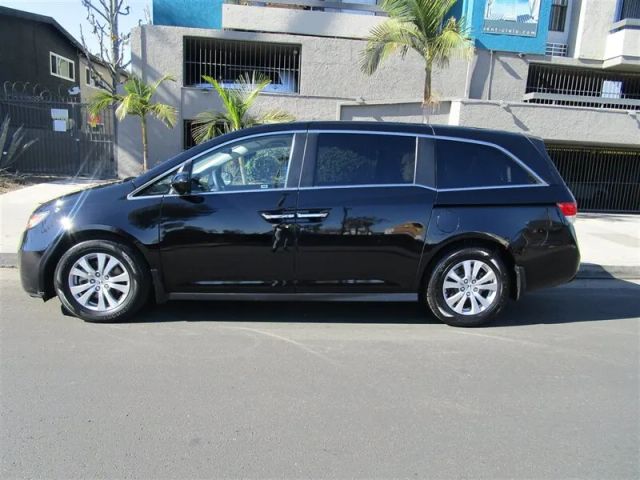 2017 HONDA ODYSSEY SE MINIVAN 4D