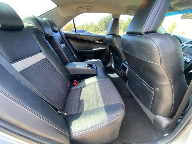 2014 TOYOTA CAMRY SE SEDAN 4D