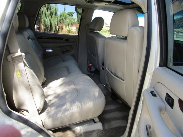 2002 CADILLAC ESCALADE SPORT UTILITY 4D