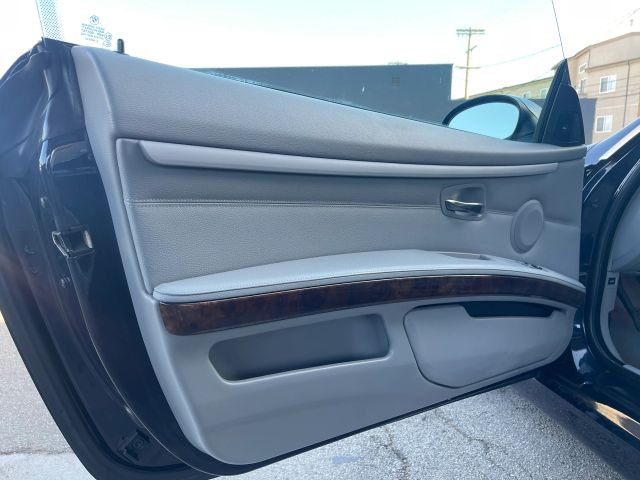 2007 Bmw 3 Series - Image 19
