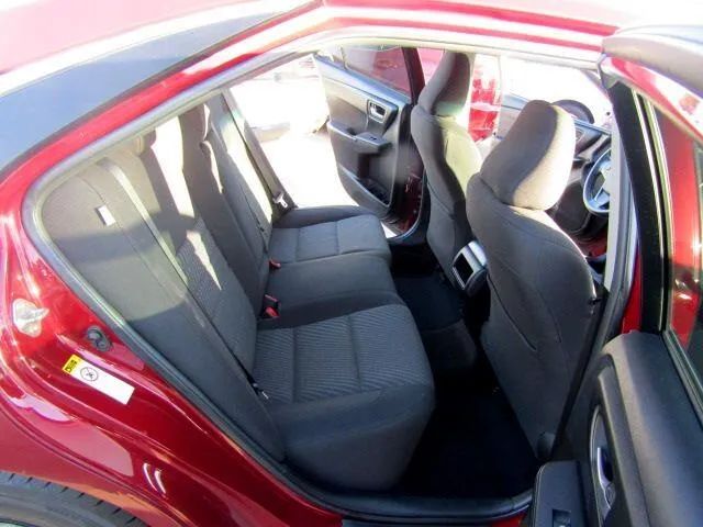 2016 TOYOTA CAMRY SE SEDAN 4D