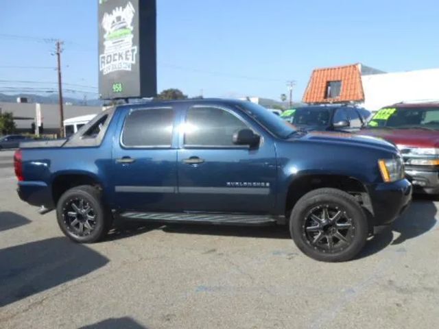 2007 CHEVROLET AVALANCHE LS SPORT UTILITY PICKUP 4D 5 1/4 FT