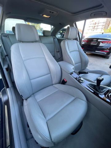 2007 Bmw 3 Series - Image 25