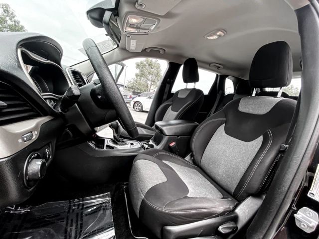 2015 JEEP CHEROKEE SPORT SUV 4D