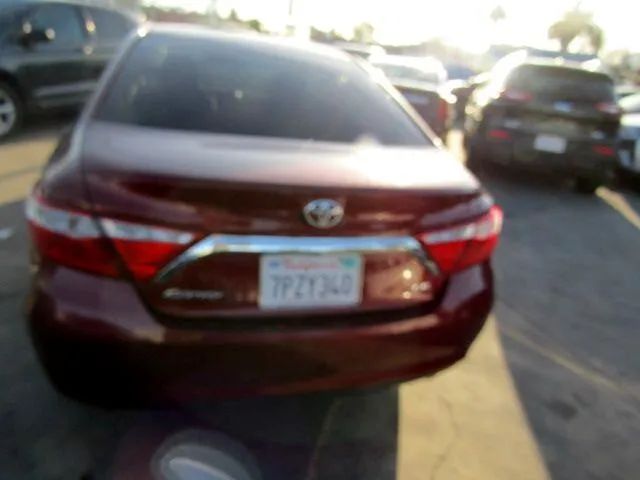 2016 TOYOTA CAMRY SE SEDAN 4D