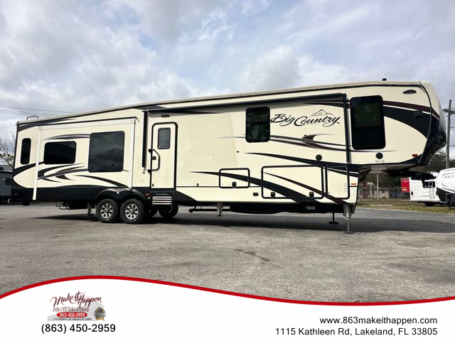 2018 Heartland Big Country Fifth Wheel - Image 27