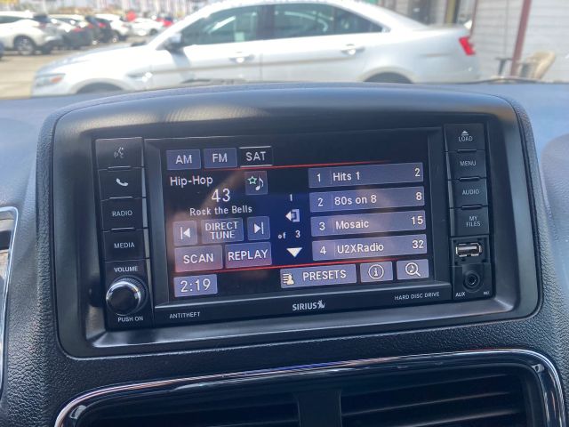 2017 DODGE GRAND CARAVAN PASSENGER SXT MINIVAN 4D