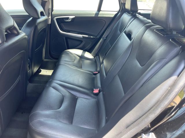 2016 VOLVO V60 T5 DRIVE-E PREMIER WAGON 4D