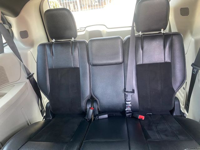 2017 DODGE GRAND CARAVAN PASSENGER SXT MINIVAN 4D