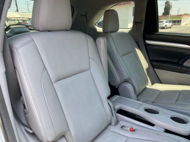 2014 TOYOTA HIGHLANDER XLE SPORT UTILITY 4D