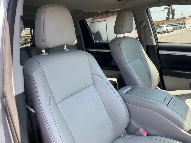 2014 TOYOTA HIGHLANDER XLE SPORT UTILITY 4D