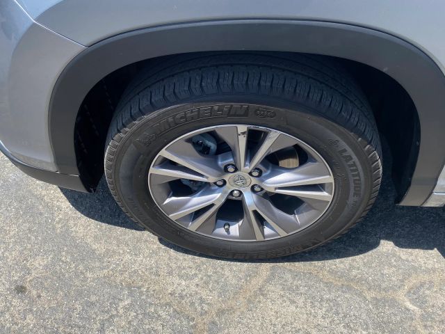 2014 TOYOTA HIGHLANDER XLE SPORT UTILITY 4D