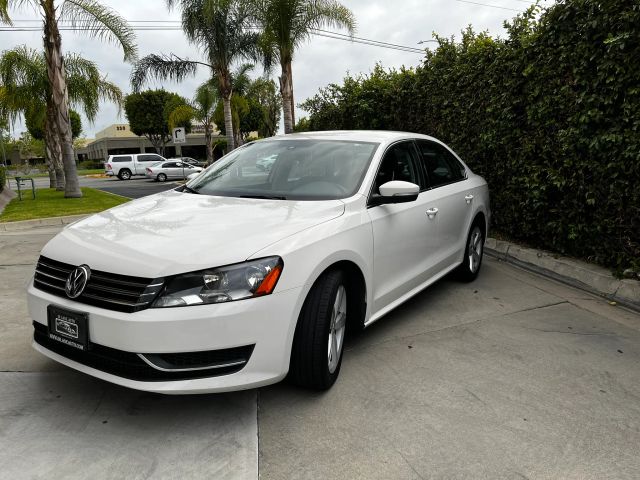 2013 VOLKSWAGEN PASSAT 2.5L SE SEDAN 4D