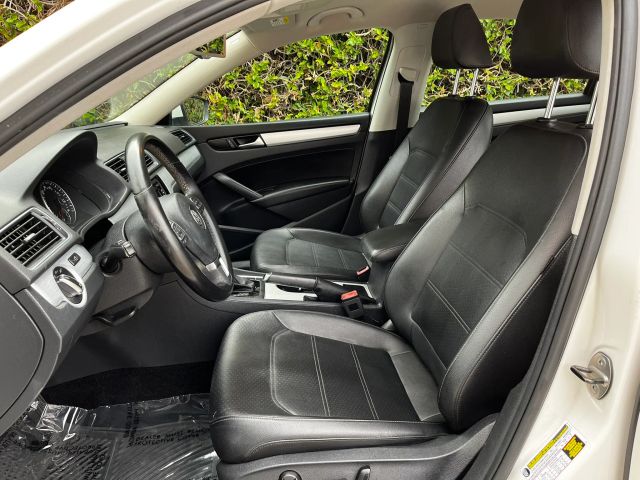 2013 VOLKSWAGEN PASSAT 2.5L SE SEDAN 4D