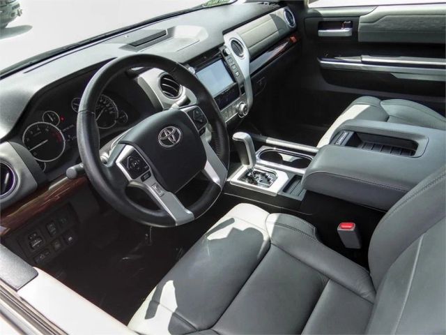 2016 TOYOTA TUNDRA CREWMAX LIMITED PICKUP 4D 5 1/2 FT