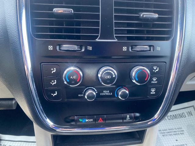 2017 DODGE GRAND CARAVAN PASSENGER SXT MINIVAN 4D