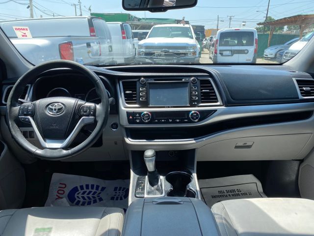 2014 TOYOTA HIGHLANDER XLE SPORT UTILITY 4D