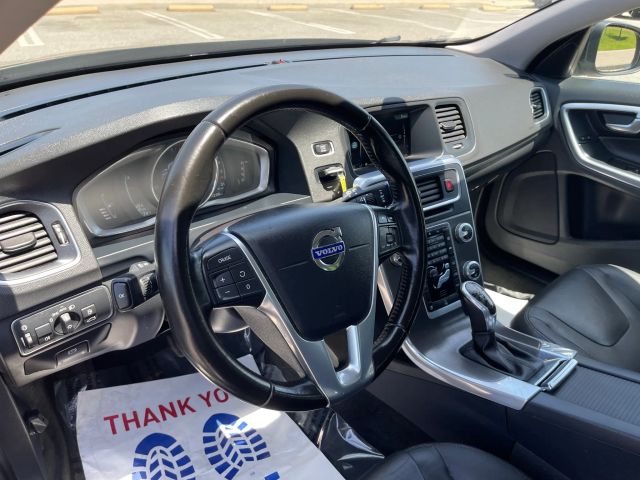 2016 VOLVO V60 T5 DRIVE-E PREMIER WAGON 4D