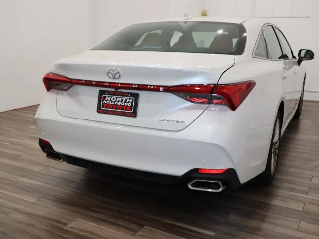 2022 TOYOTA AVALON LIMITED