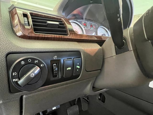 2008 FORD TAURUS LIMITED SEDAN 4D