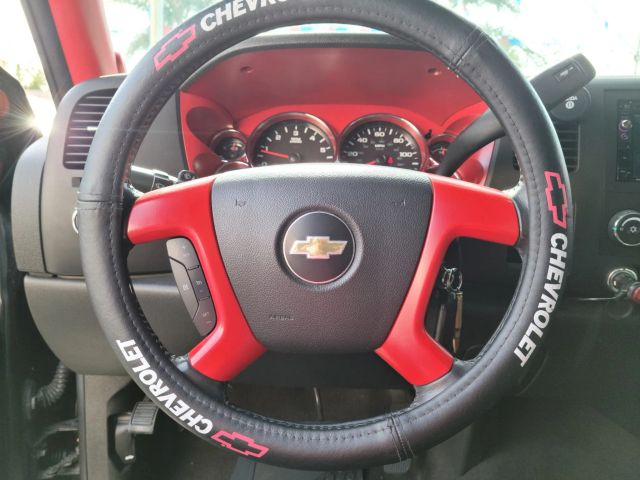 2013 CHEVROLET SILVERADO 1500 REGULAR CAB LT PICKUP 2D 6 1/2 FT