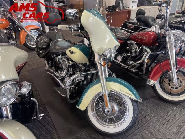 2009 Harley-davidson Softail Deluxe - Image 1