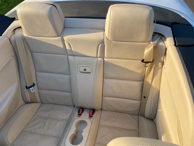 2012 VOLKSWAGEN EOS LUX HARD TOP CONVERTIBLE 2D