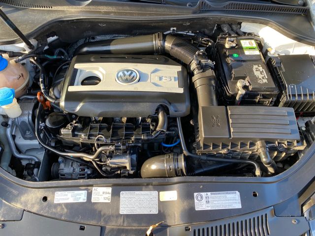 2012 VOLKSWAGEN EOS LUX HARD TOP CONVERTIBLE 2D