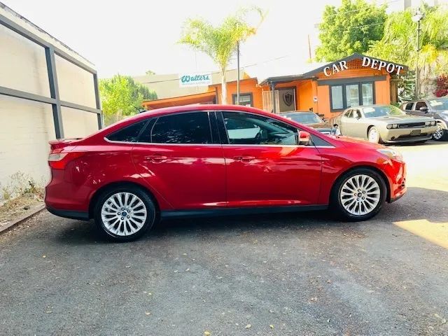2012 FORD FOCUS TITANIUM SEDAN 4D