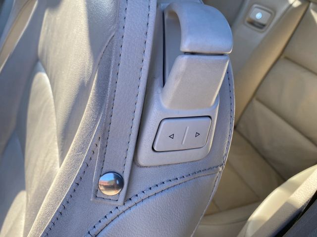 2012 VOLKSWAGEN EOS LUX HARD TOP CONVERTIBLE 2D
