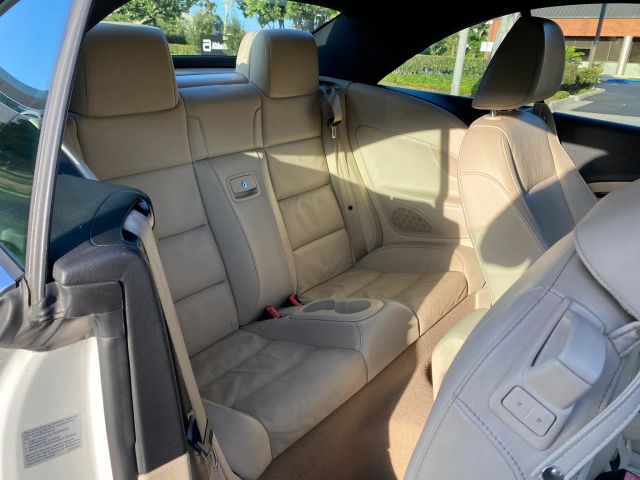 2012 VOLKSWAGEN EOS LUX HARD TOP CONVERTIBLE 2D
