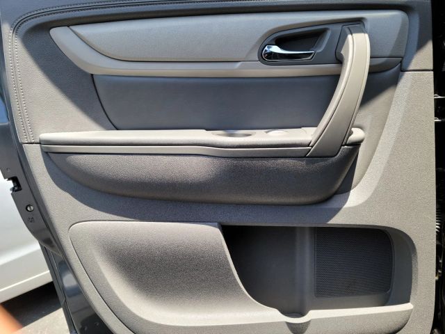 2014 CHEVROLET TRAVERSE LS SPORT UTILITY 4D