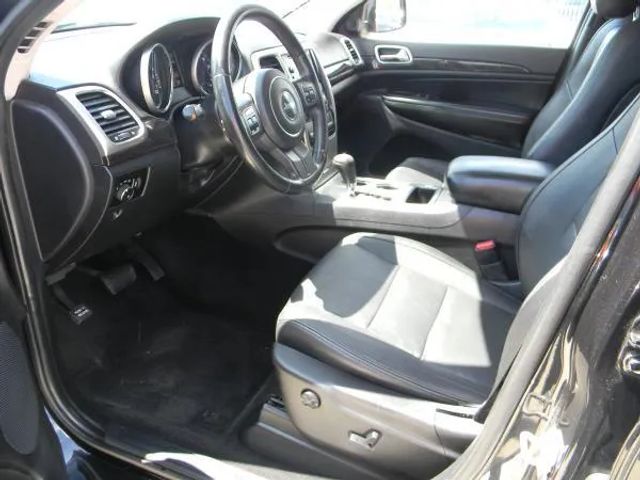 2011 JEEP GRAND CHEROKEE LAREDO SPORT UTILITY 4D