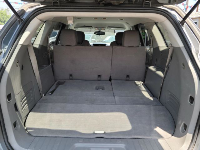 2014 CHEVROLET TRAVERSE LS SPORT UTILITY 4D