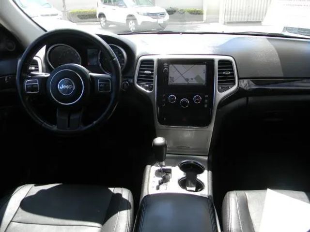 2011 JEEP GRAND CHEROKEE LAREDO SPORT UTILITY 4D