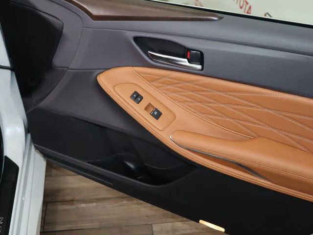 2022 TOYOTA AVALON LIMITED