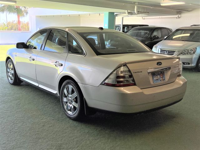 2008 FORD TAURUS LIMITED SEDAN 4D