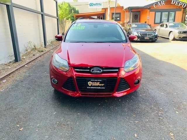 2012 FORD FOCUS TITANIUM SEDAN 4D
