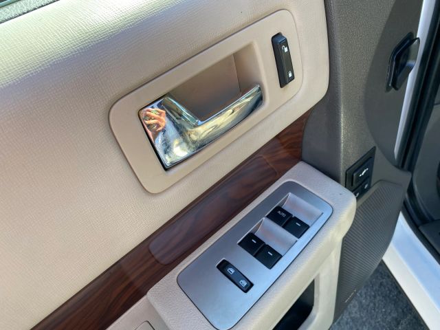 2010 FORD FLEX SEL SPORT UTILITY 4D