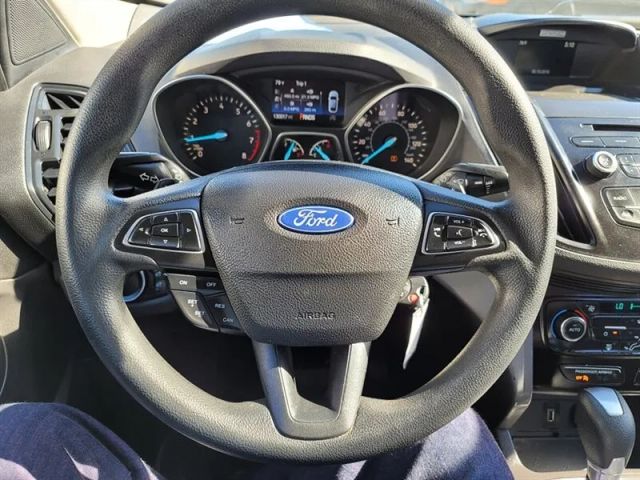 2017 FORD ESCAPE SE SPORT UTILITY 4D