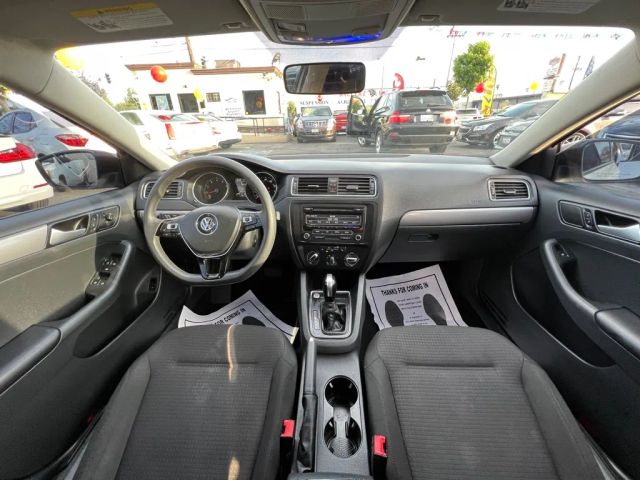 2015 VOLKSWAGEN JETTA 1.8T SE SEDAN 4D
