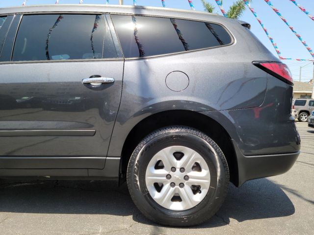 2014 CHEVROLET TRAVERSE LS SPORT UTILITY 4D