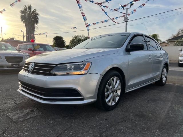 2015 VOLKSWAGEN JETTA 1.8T SE SEDAN 4D